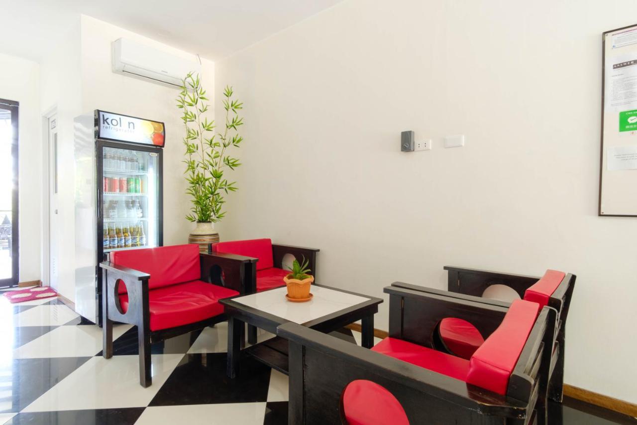 Reddoorz Plus @ West Nautical Road Puerto Galera Ngoại thất bức ảnh