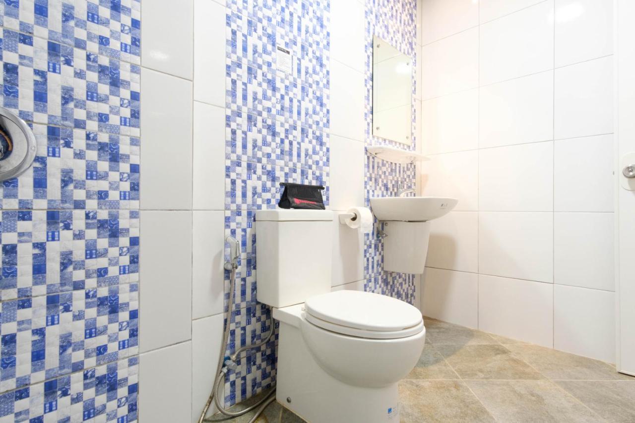 Reddoorz Plus @ West Nautical Road Puerto Galera Ngoại thất bức ảnh