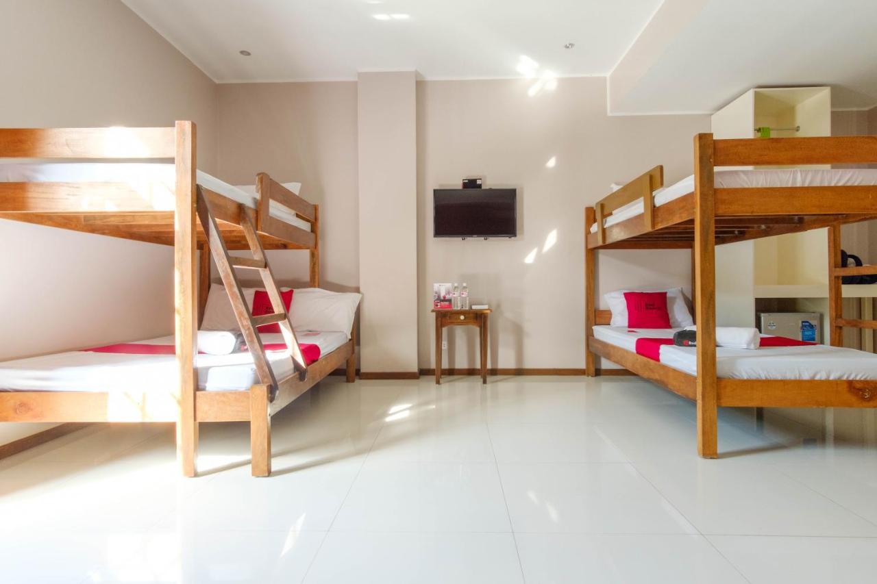 Reddoorz Plus @ West Nautical Road Puerto Galera Ngoại thất bức ảnh