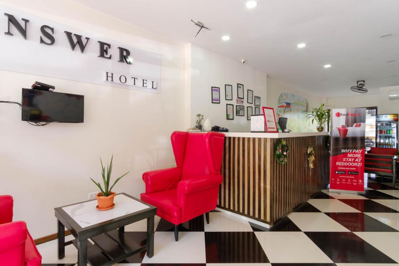 Reddoorz Plus @ West Nautical Road Puerto Galera Ngoại thất bức ảnh